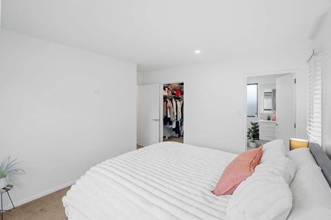 Photo of property in 20 Pallid Green, Rolleston, 7615