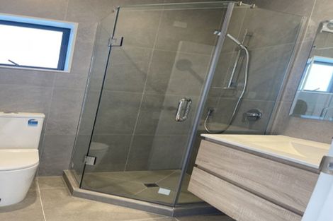 Photo of property in 20b Gilliam Street, New Lynn, Auckland, 0600