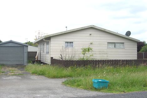 Photo of property in 2/2 Station Road, Takanini, 2112