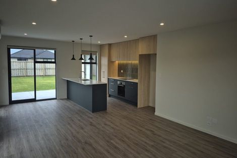 Photo of property in 4 Herridge Street, Woodend, 7691