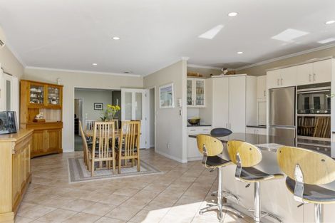 Photo of property in 164 Mapara Road, Acacia Bay, Taupo, 3385