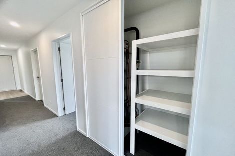 Photo of property in 5/172 Don Buck Road, Massey, Auckland, 0614