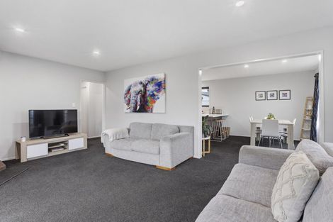 Photo of property in 10 Bowie Drive, Woodend, 7610