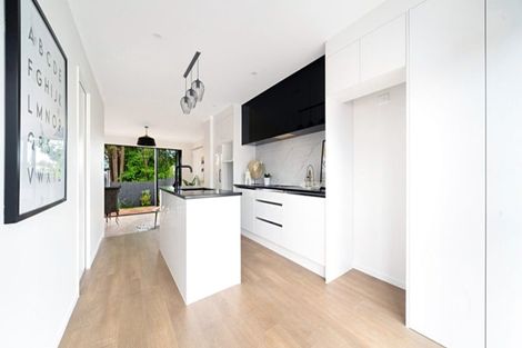 Photo of property in 3/32 Brandon Road, Glen Eden, Auckland, 0602