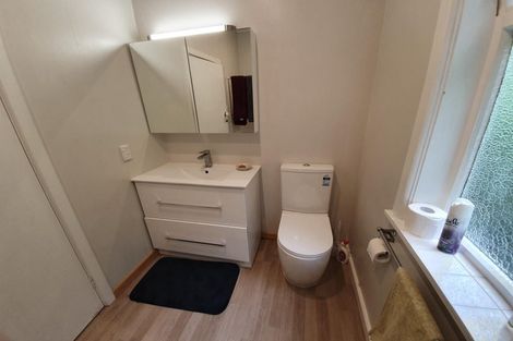 Photo of property in 12 Lytton Street, Wadestown, Wellington, 6012