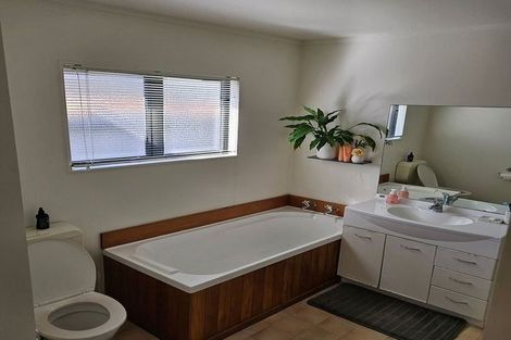 Photo of property in 44 Queen Street, Petone, Lower Hutt, 5012