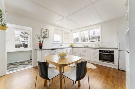 Photo of property in 55 Murray Street, Kew, Dunedin, 9012