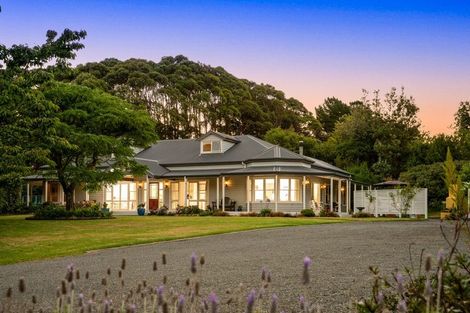 Photo of property in 358 Ngarara Road, Waikanae, 5391