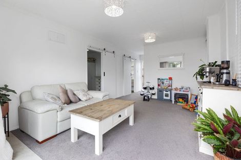 Photo of property in 240 Pukehina Parade, Pukehina, Te Puke, 3189