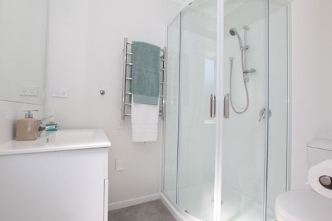 Photo of property in 13u2 Crescent Court, Melville, Hamilton, 3206