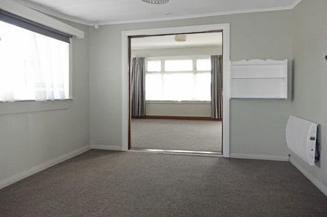 Photo of property in 46 Pratt Avenue, Foxton Beach, Foxton, 4815