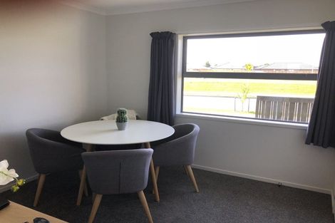 Photo of property in 7 Hills View Drive, Papamoa, 3118