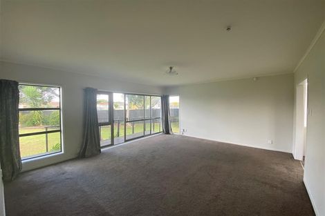 Photo of property in 64 Addington Avenue, Manurewa, Auckland, 2102