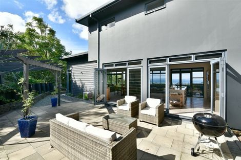 Photo of property in 15 Maire Road, Orewa, 0931