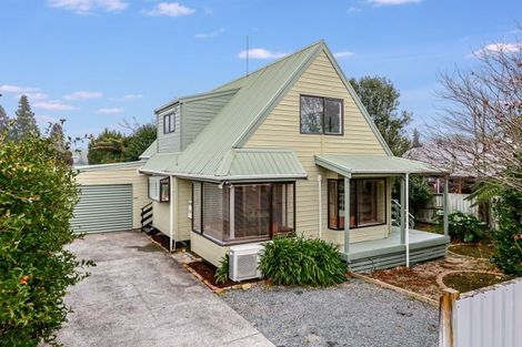 Photo of property in 35a Lake Crescent, Hamilton Lake, Hamilton, 3204