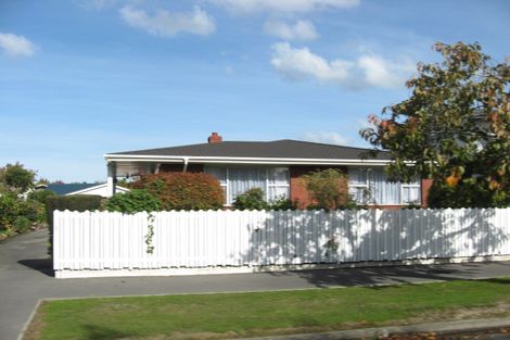 Photo of property in 3 Rutherglen Avenue, Ilam, Christchurch, 8041