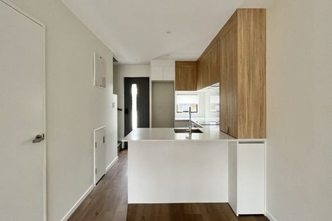 Photo of property in 7/476 West Coast Road, Glen Eden, Auckland, 0602