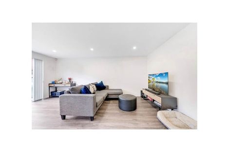 Photo of property in 23c Laurie Avenue, Papakura, 2110