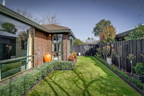 Photo of property in 113 Harewood Road, Papanui, Christchurch, 8053