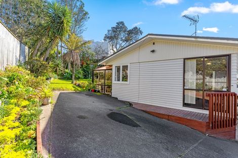 Photo of property in 1/11a Agincourt Street, Glenfield, Auckland, 0629