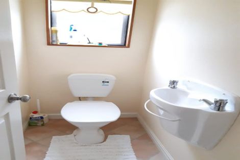 Photo of property in 20 Astor Place, Welcome Bay, Tauranga, 3112