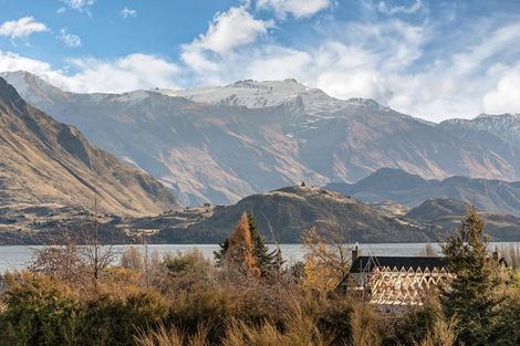 Photo of property in 98 Hunter Crescent, Wanaka, 9305