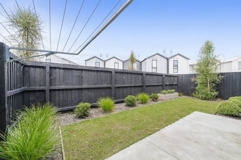 Photo of property in 12 Miromiro Street, Broomfield, Christchurch, 8042