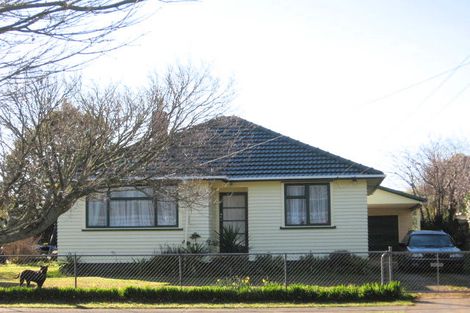 Photo of property in 12 Laurie Avenue, Papakura, 2110