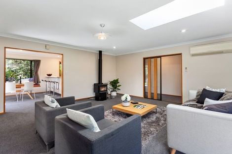 Photo of property in 93 Waratah Street, Avondale, Christchurch, 8061