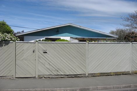 Photo of property in 127 Parkers Road, Tahunanui, Nelson, 7011