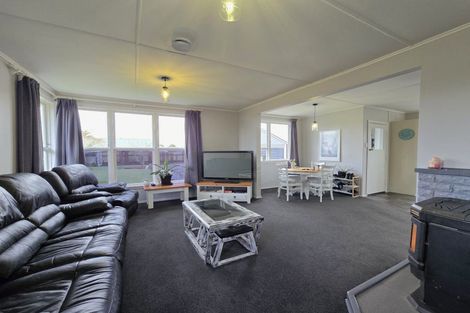 Photo of property in 127 Hoffman Street, Hokitika, 7810