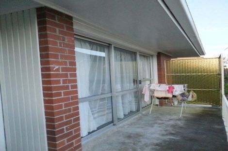 Photo of property in 23 Anich Road, Massey, Auckland, 0614