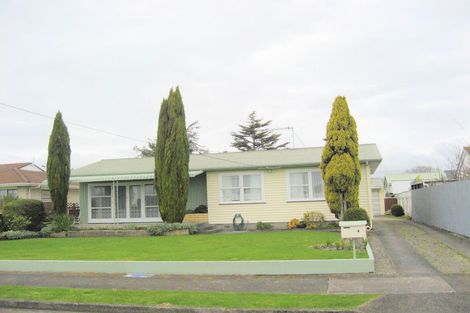 Photo of property in 4 Earl Street, Levin, 5510