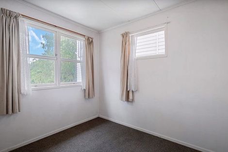 Photo of property in 36 Muir Avenue, Mangere Bridge, Auckland, 2022