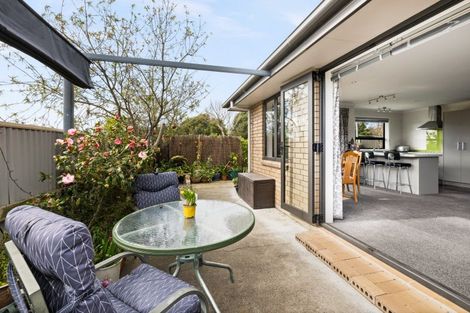 Photo of property in 123 Arataki Road, Havelock North, 4130