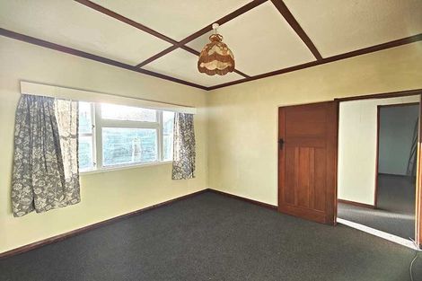 Photo of property in 9a Normanby Street, Fitzroy, New Plymouth, 4312