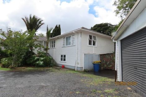 Photo of property in 25 Edmonton Road, Henderson, Auckland, 0612