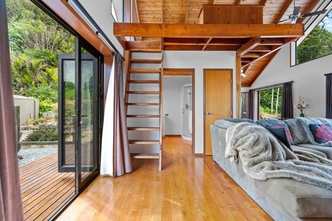 Photo of property in 178 Ngahau Bay Road, Helena Bay, Hikurangi, 0184