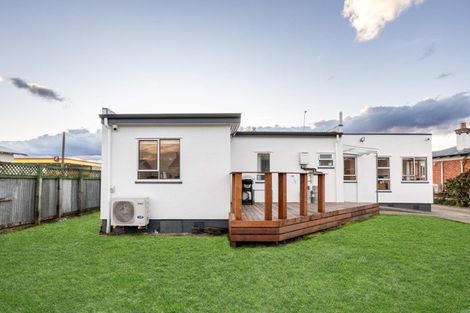 Photo of property in 26 Lee Road, Taradale, Napier, 4112