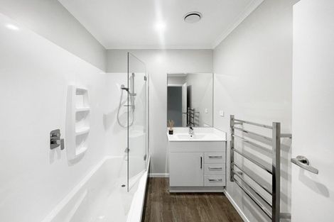 Photo of property in 15 Hannan Street, Levin, 5510