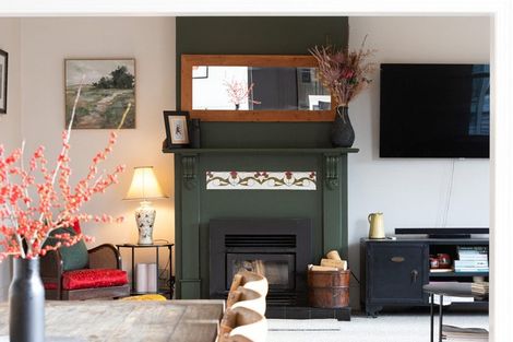 Photo of property in 8 Aikmans Road, Merivale, Christchurch, 8014