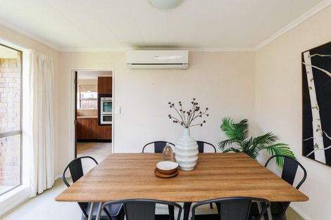 Photo of property in 9 Huhana Court, Hokowhitu, Palmerston North, 4410