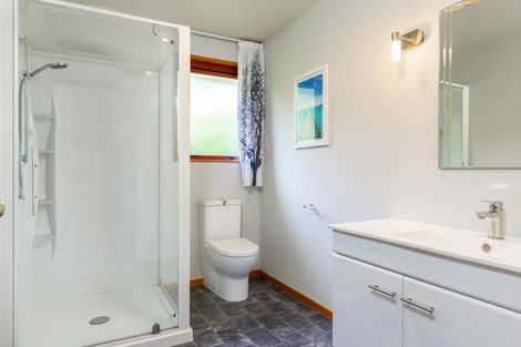 Photo of property in 14 Moana View Road, Waikawa, Picton, 7220