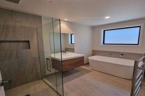 Photo of property in 34 Cheviot Street, Jacks Point, Queenstown, 9371