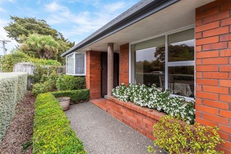 Photo of property in 28 Lionel Street, Avonside, Christchurch, 8061
