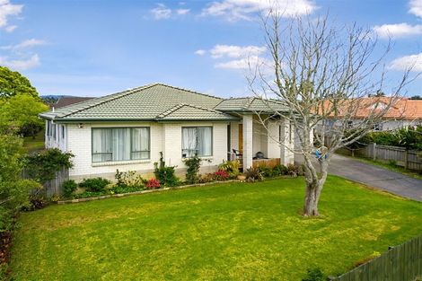 Photo of property in 25 Martin Jugum Lane, Ranui, Auckland, 0612