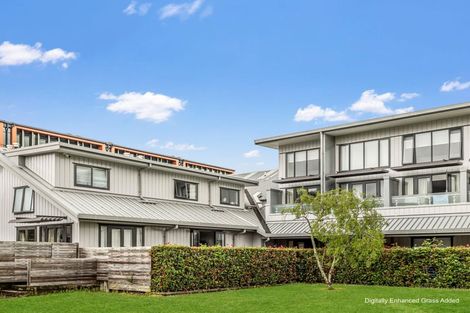 Photo of property in 4a/30 Westward Ho, Glen Eden, Auckland, 0602