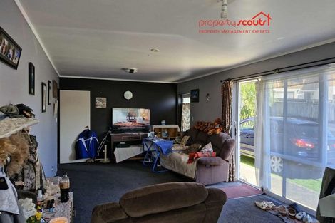 Photo of property in 9 Fantome Place, Whalers Gate, New Plymouth, 4310