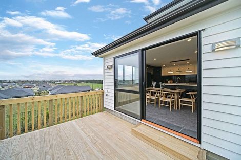 Photo of property in 499 Old Wairoa Road, Papakura, 2110