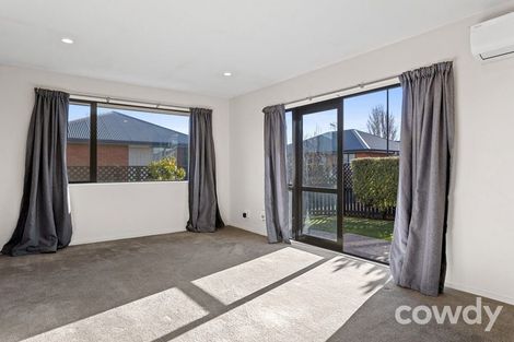Photo of property in 14 Clinton Lane, Woolston, Christchurch, 8062